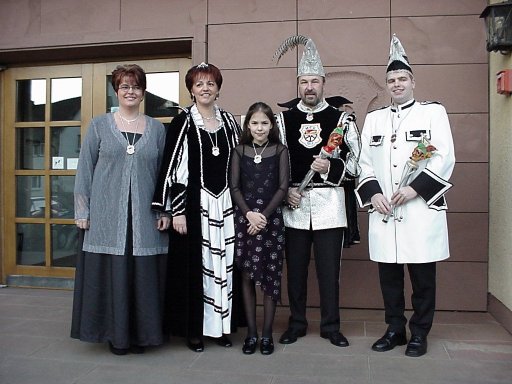 Foto Prinzenpaar mit Hofstaat